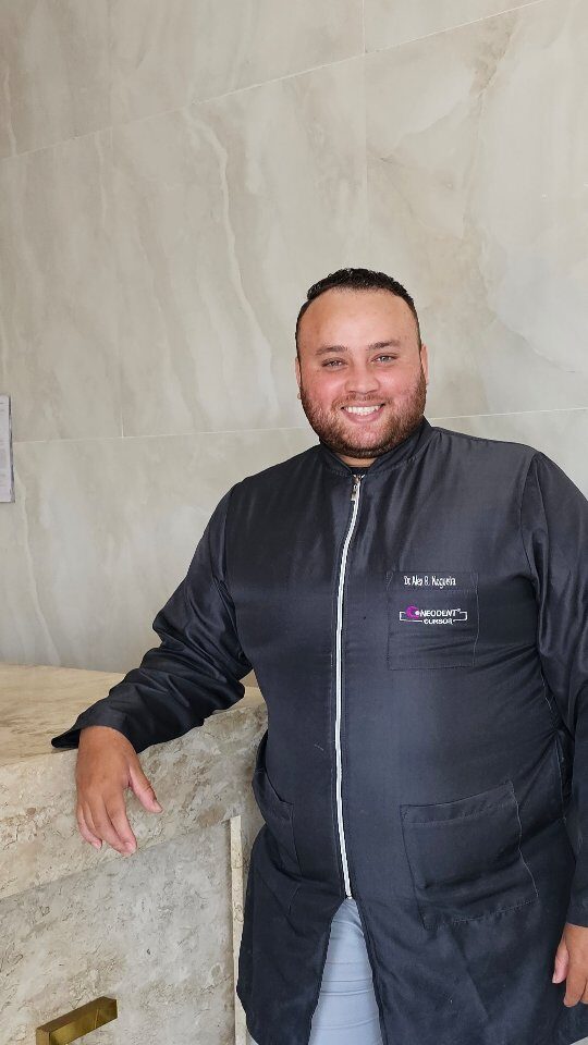 Dr. Alex Nogueira, dentista da Doctors Smile